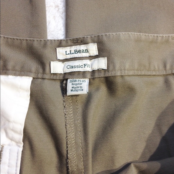 L.L. Bean Plus Size Wrinkle Free Pants - Picture 5 of 8